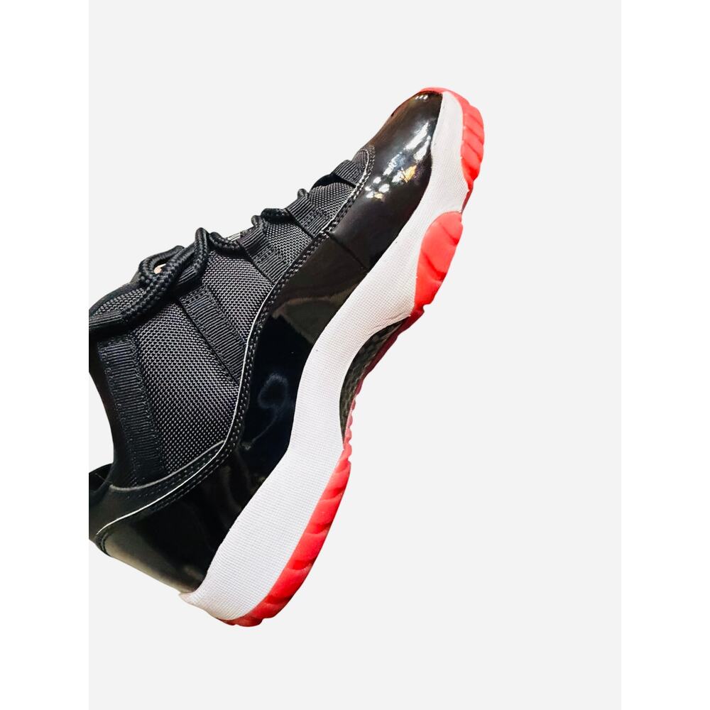 Nike Air Jordan 11 Retro Low 'Bred' size 13 - Picture 8 of 11